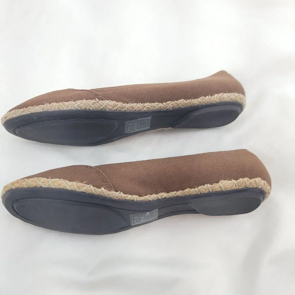 Gomax Womens Sienna-14 Brown Round Toe Slip On Flat Heel Espadrille Shoes Size 9